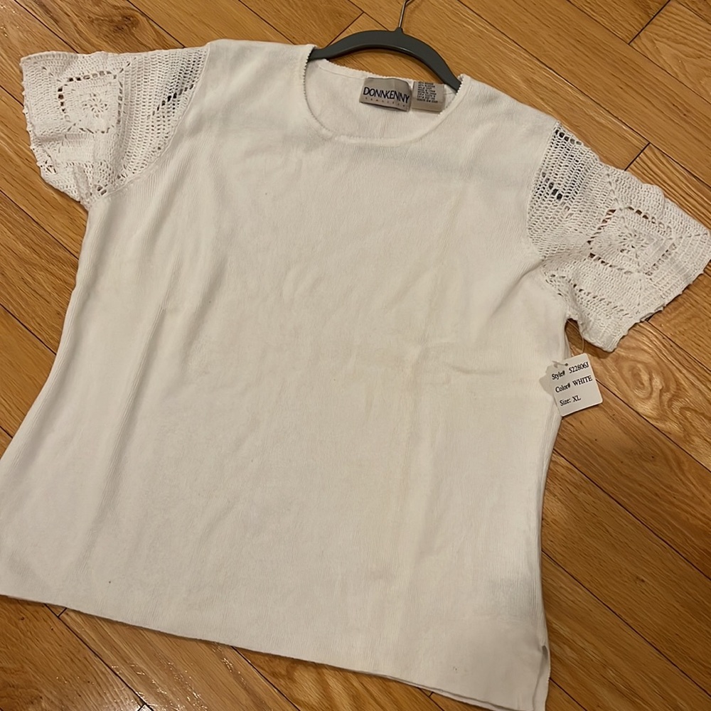 Donnkenny by National White Ribbed Crochet Short Sleeve Tee Shirt Size XL